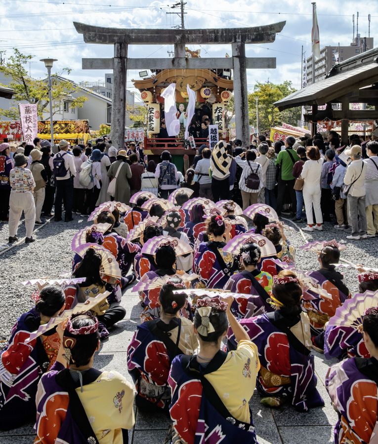 「歌舞伎奉納」藤枝大祭りの飽波神社での奉納歌舞伎